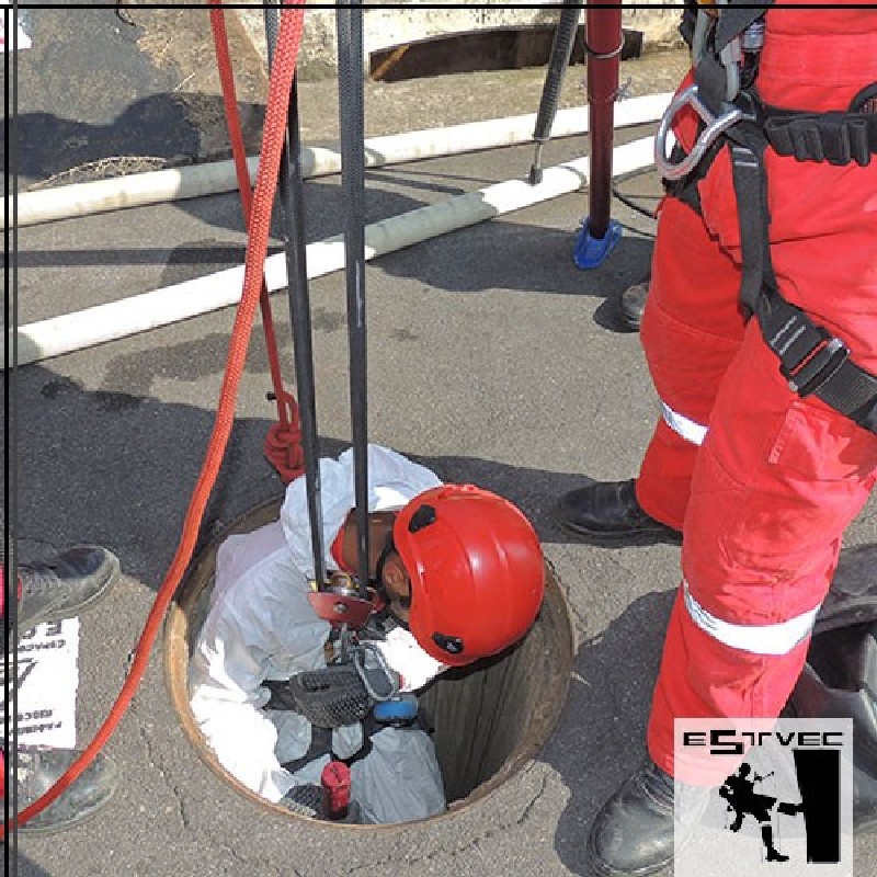 Resgatista para trabalho em espaço confinado