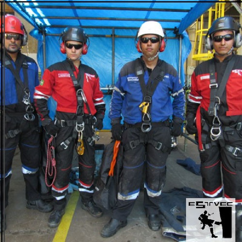 Resgatista para trabalho em espaço confinado