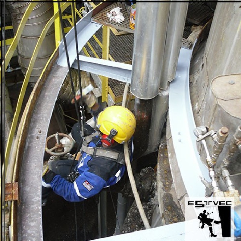 Serviço de trabalho em altura