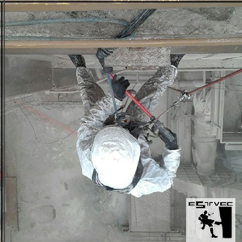 Limpeza de fachada alpinismo